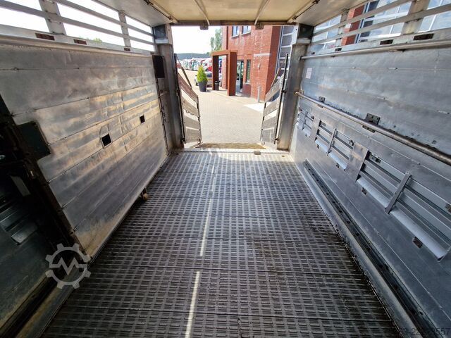Viehtransport Iveco Eurocargo 75.190 - Finkl Livestock 1 deck - 9.0...