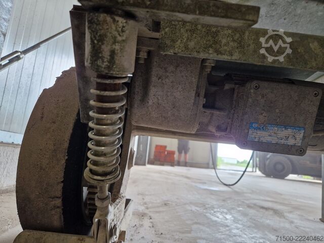 Mini-Kran Böcker MK 400/5
