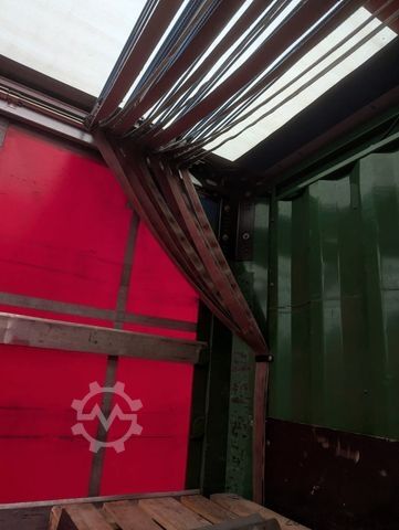 Auflieger mit Pritsche & Plane KRONE SD Curtainsider Edscha/Safety-Roof/ 2 Liftachsen