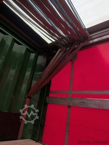 Auflieger mit Pritsche & Plane KRONE SD Curtainsider Edscha/Safety-Roof/ 2 Liftachsen