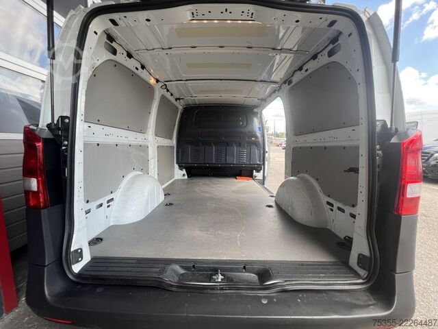 Panel van MERCEDES-BENZ Vito 110 CDI lang Klima Lichtsensor Start/Stop