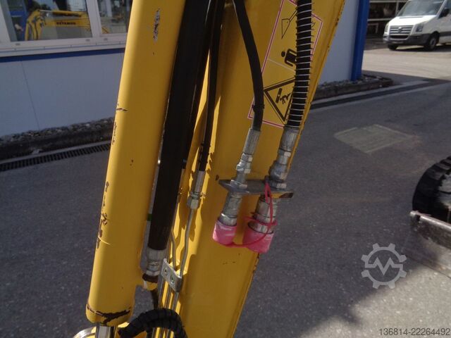 Mini excavator KOMATSU PC16R Powertilt + GL
