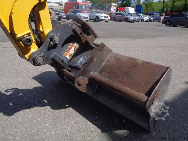 Mini excavator KOMATSU PC16R Powertilt + GL