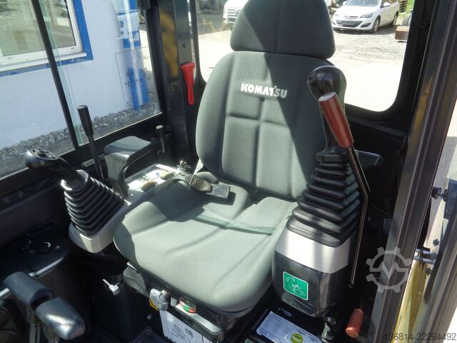 Mini excavator KOMATSU PC16R Powertilt + GL