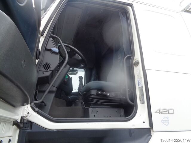 Special purpose truck VOLVO FH420 8x4 BB Spitzer Silo 23 cbm VEB EU5