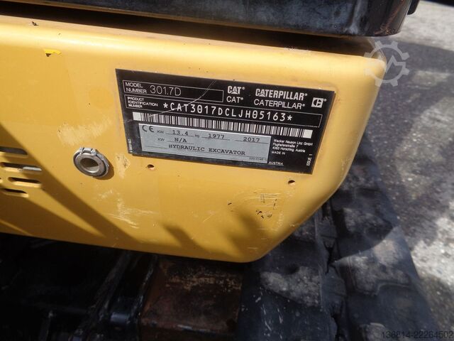 Mini excavator CATERPILLAR 301.7D SW + Schaufel