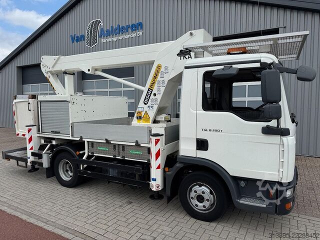 Aerial platform MAN TGL 8.180 Bison-Palfinger TKA 16 Hoogwerker, Hu...