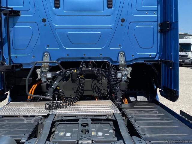 Standard tractor unit  eActros E 600LS ENIN FÄHIG