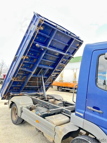 Three-way tipper truck Mercedes-Benz Atego 916 Kipper Dreiseiten Meiller
