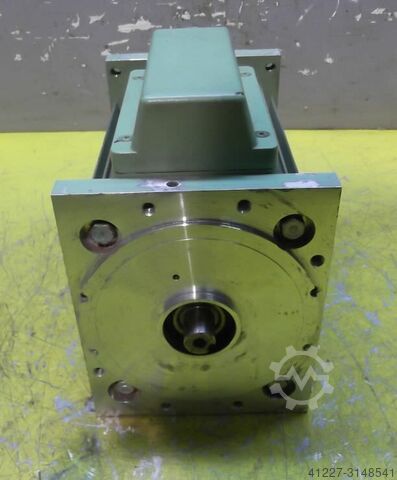 Electric motor 1 kW 2750 Rpm Unbekannt DOMA876-C1