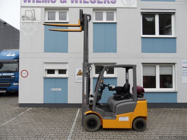 Treibgasstapler Jungheinrich TFG 316 - Wiegezinken - Freihub