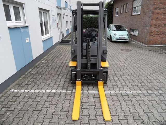 Treibgasstapler Jungheinrich TFG 316 - Wiegezinken - Freihub