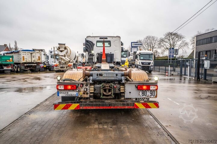 Hakenarmsystem RENAULT C430.26 +DALBY