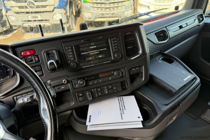 Standard SZM SCANIA S450 4x2