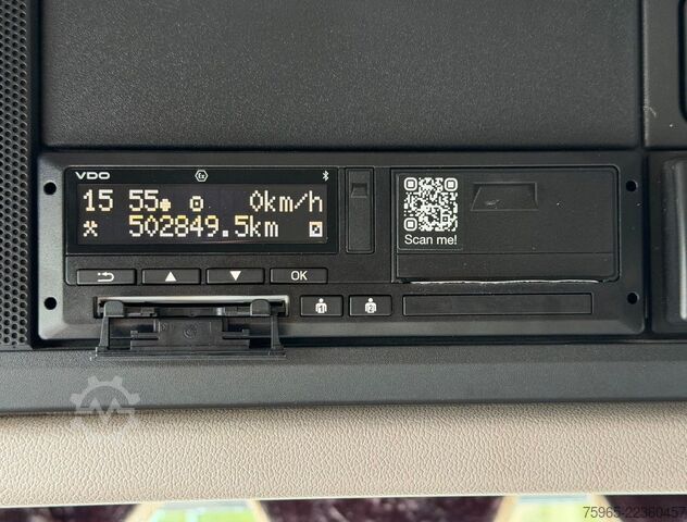 Box truck DAF CF 370 FAN HEIWO BAK DHOLLANDIA 3000 KG. ACHTERS
