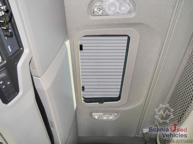 Standard tractor unit Scania R 460 A4x2NA - SUPER / Hydraulik -