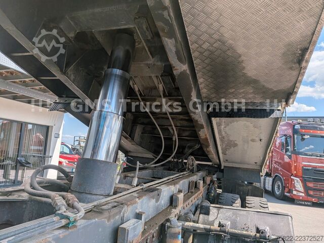 Three-sided tipper truck MERCEDES-BENZ Actros 4143 / V6 / Blatt - Blatt / Retarder