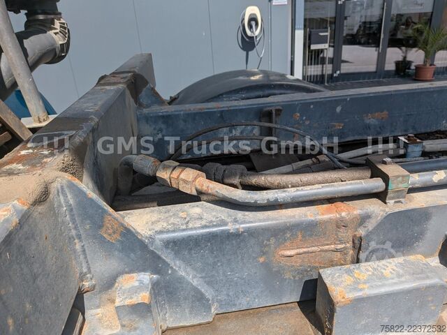 Tipper truck MERCEDES-BENZ Actros 4143 / V6 / Blatt - Blatt / Retarder