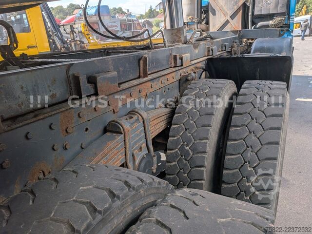 Tipper truck MERCEDES-BENZ Actros 4143 / V6 / Blatt - Blatt / Retarder