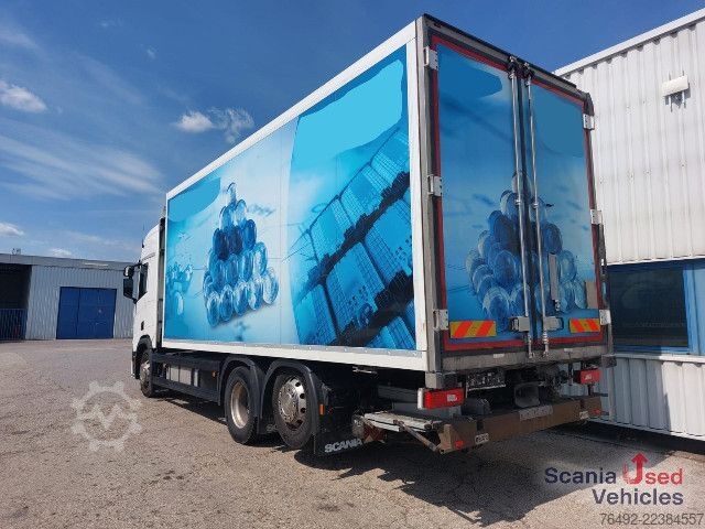 Refrigerated truck Scania R 410 B6x2NB Tiefkühlkoffer TK SLXi 300 Ladebordw