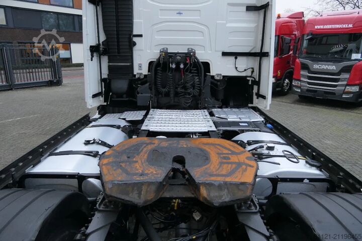 Standard-SZM Volvo FH 460 | Retarder | 2Tanks | 465290Km | 2022 | ...