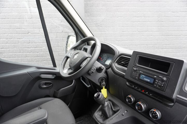 Delivery van Renault Master 2.3 dCi 150PK L2H2 - EURO 6 - Airco - Cr...