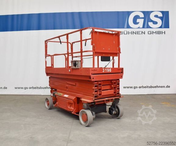 Scissor lift JLG 3246ES