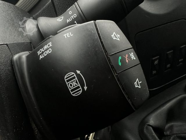 Pritschenwagen OPEL Movano 2.3 CdTi Pritsche Klima Navi Ahk Lkw 3,5t