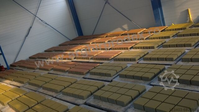 Concrete block making machine S.C. Arghir Prodex S.R.L. Speed 700