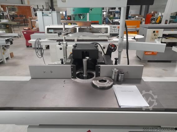 Robland TI 120 X3 digitale Fräse mit Spindel Robland TI 120 X3 Toupie numérique à arbre incli