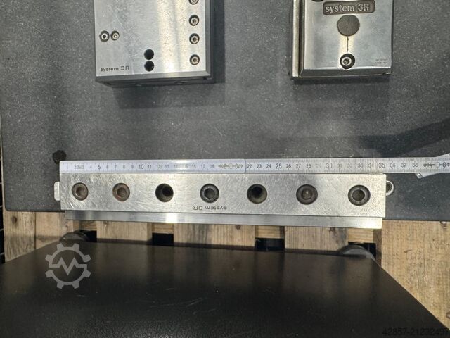 Industrial robot System 3R Voreinstellstation Messplatte (Granit)