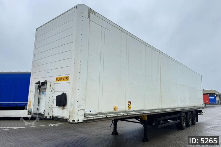 Suitcase Schmitz Cargobull SCB/S3B / Double stock / Disk brakes