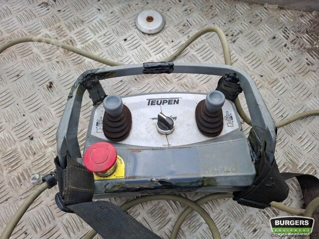 Spider aerial platform Teupen Leo 23 GT