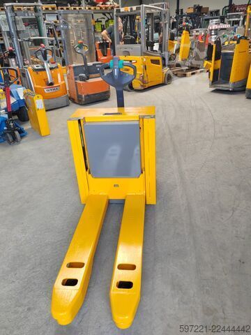 Electric Pallet Trucks Jungheinrich EJE C20