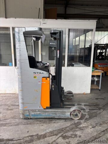 Reach Trucks Still FM-X10