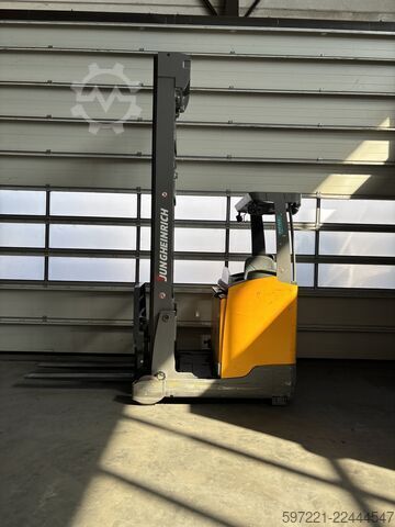 Reach Trucks Jungheinrich ETV 214
