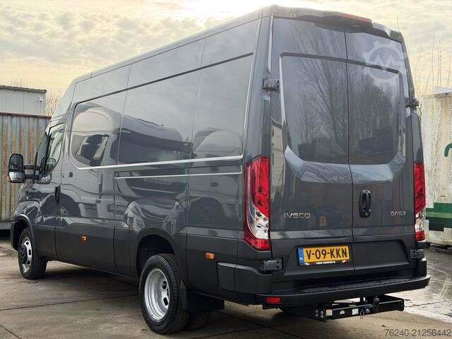 Iveco Daily 40C18V A8 Cruise control - Dubbellucht - Automaat- L3H2 -176pk - Trekhaak Iveco Daily 40C18V A8 Cruise control - Dubbellucht - ...