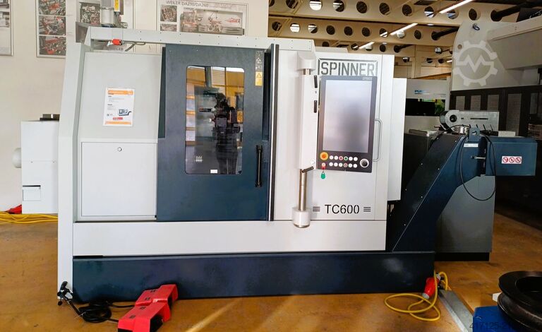 CNC Universal-Drehmaschine SPINNER TC600-65-MCY