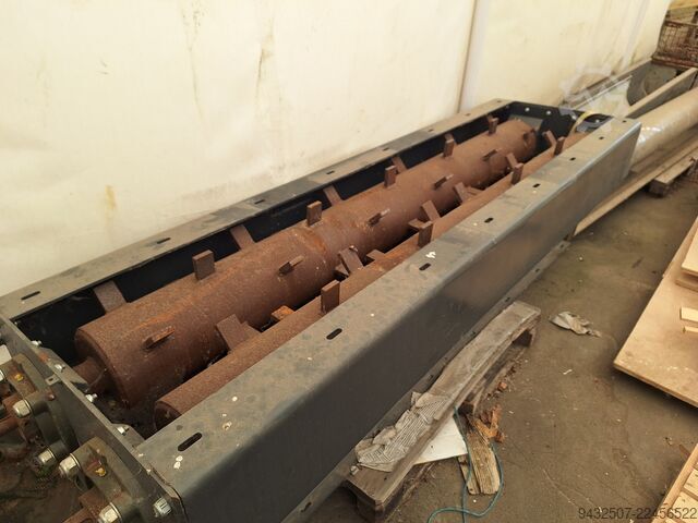 Screws, troughs, hoppers, and systems Wildfellner divers