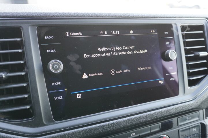 Delivery van Volkswagen Crafter 2.0 TDI 140PK L3H3 EURO 6 - Airco - Nav...