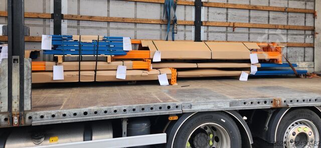 Sheet metal rack 10x13,7 m lang, 5 m hoch, 10 Schutzecken 50 Rahmen, 240 Traversen (3300) 3,25 t