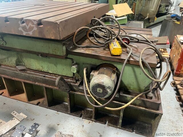 Boring mill table Scharmann 