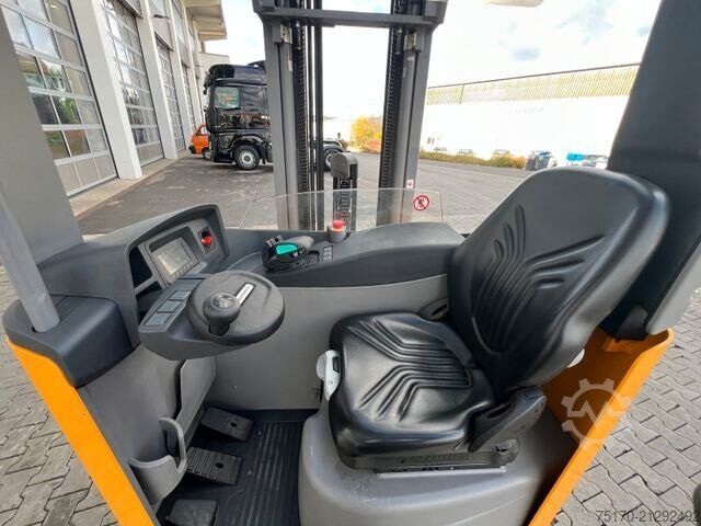 Reachtruck Jungheinrich ETV C16 / Triplex 5.72m / SS / nur 3.228h / 2016