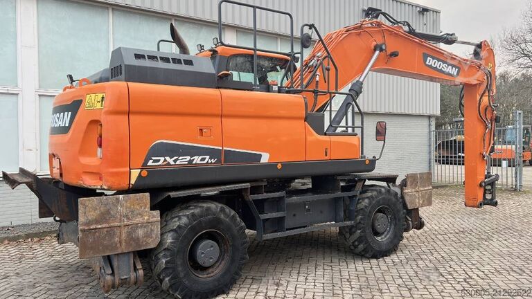 Radbagger Doosan DX 210 W-5     2020