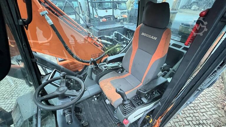 Radbagger Doosan DX 210 W-5     2020
