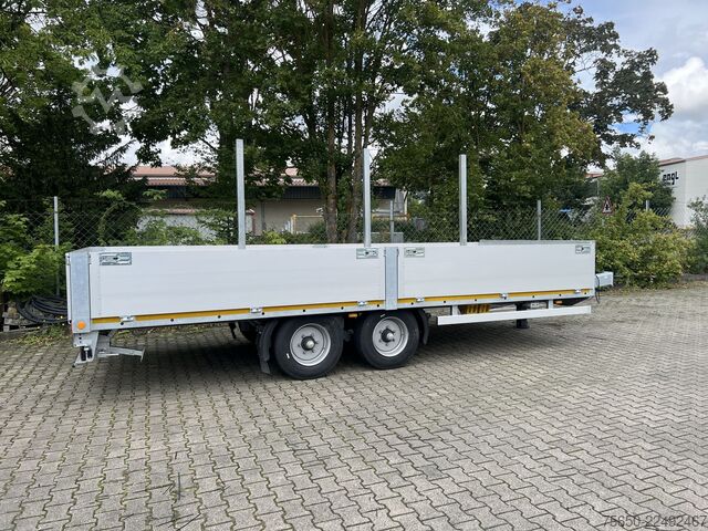 Open trailer Möslein THT 11- G 6,2  Tandem Pritsche- Tieflader mit Rungentaschen