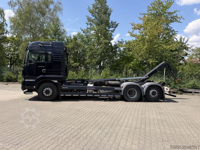 Kipper LKW MAN Truck & Bus TGS  MAN TGS 26.500 3 Achs Abroller