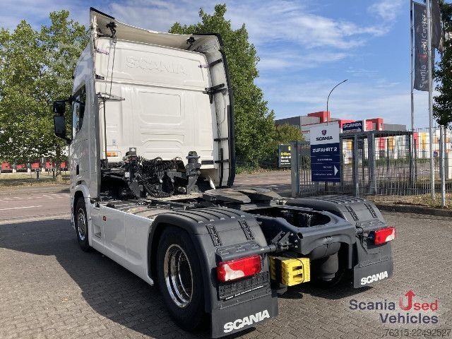 Standard tractor unit Scania R 460 NA - SUPER - HIGHLINE - 2x TANKs - ACC