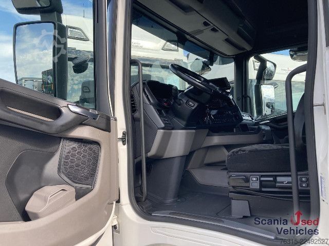 Standard tractor unit Scania R 460 NA - SUPER - HIGHLINE - 2x TANKs - ACC