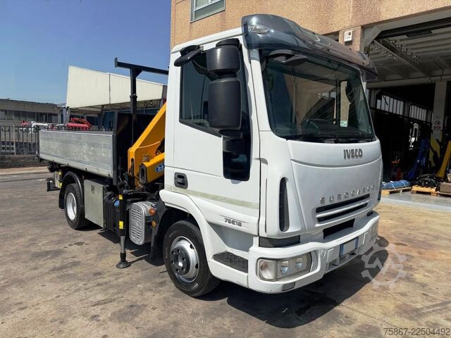 Three-sided tipper truck Iveco EUROCARGO 75E18